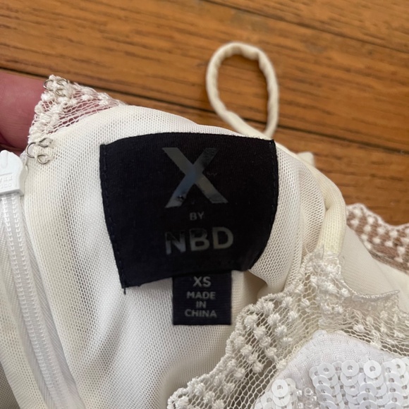 X by NBD Sequined Beaded White Mini Dress -Sz XS - Stunning - Picture 5 of 7